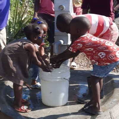 Children with running water 