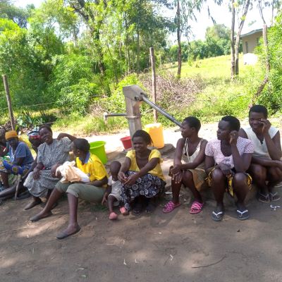 Kong'indi Community members