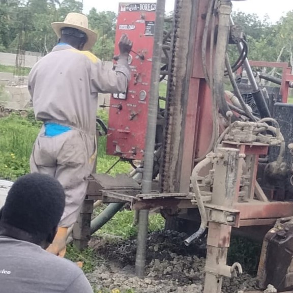 Drilling borehole