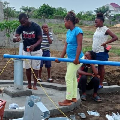 Hand pump installation on a new well 