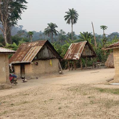 Villagers homes in Glowu town