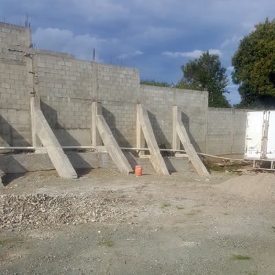 Row of completed Buttresses & retaining wall along highest part of wall.