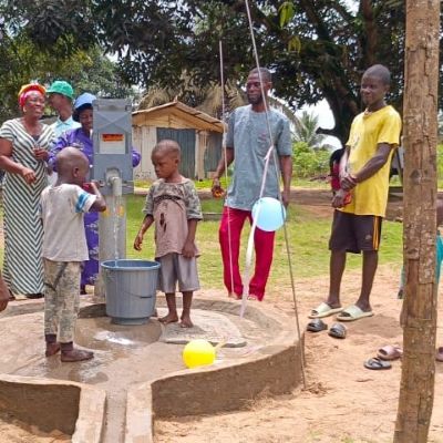 Clean water is accessible in R2 Vai town