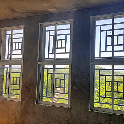 Bedroom exterior windows