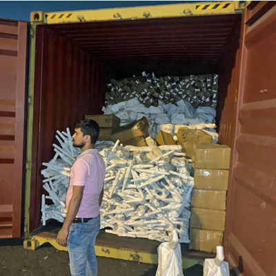 Loading container 