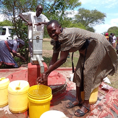 The pump producing water after repair 