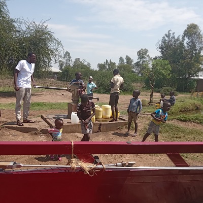 Young members of Kanyango community
