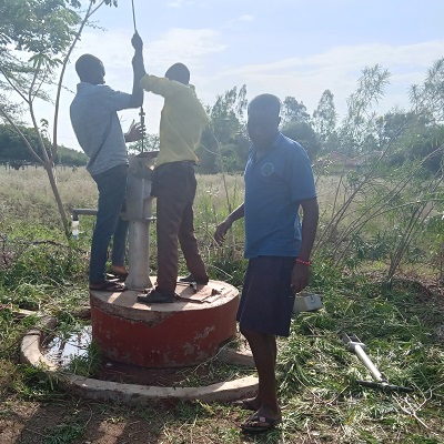 Pump repair team working to restore water to the community 