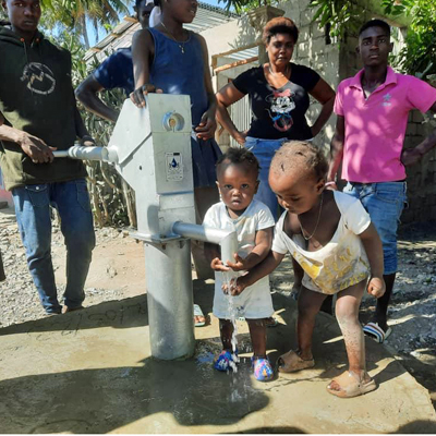 Children by the New well