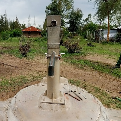 Kawuor community hand-pump supplies water to over 250 people 