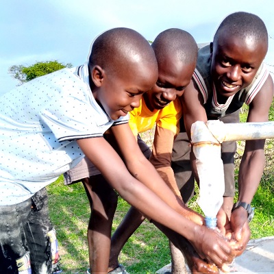 The hand-pump working after repair 