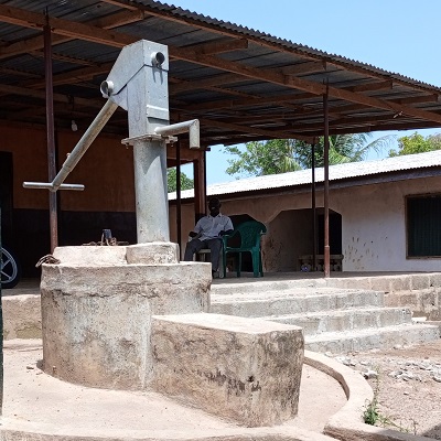 Fair Ground Community hand-pump