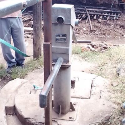 Village hand pump